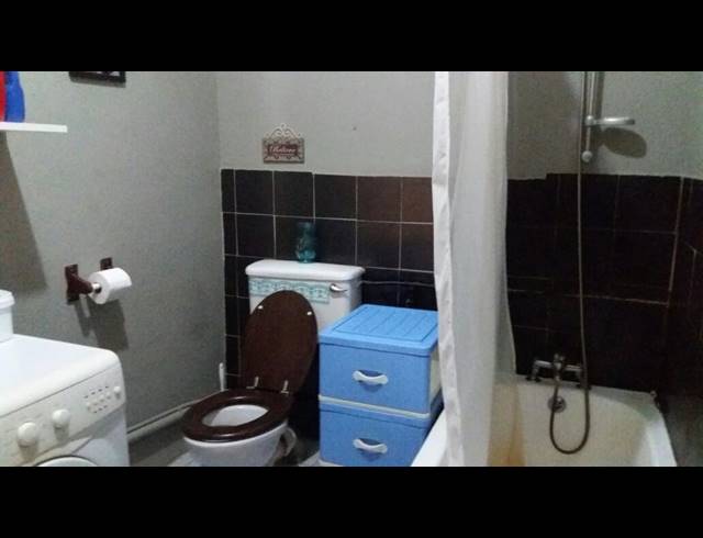 5 BEDROOM FREEHOLD RENTED IN MORNINGSIDE